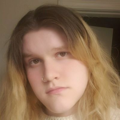 They/She/He || Transfemme || Socialist || Antizionist Jew || Performing Artist || Sci-Fi/Fantasy nut ||