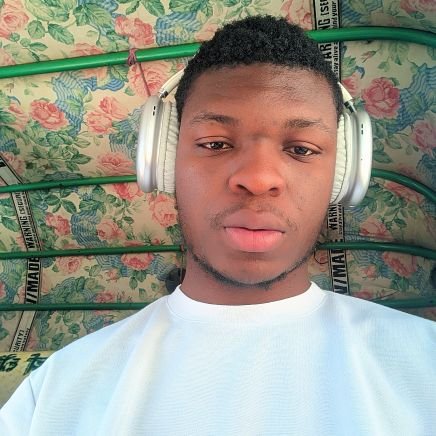 YunusSalako's profile picture. computer engineer
XO xchange
08099192338