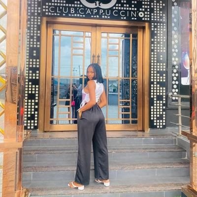 Public Figure♍
Nigerian 🇳🇬
Rep March 1💛
Let's Hit 1k bbies👌🏾
Like, Share & Comment 💬
Pls Don't Follow & Unfollow 🙏🏾