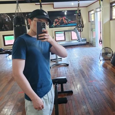 insta: @jauri_09
software engineer