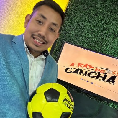 Hablar de deportes, expresarme y analizar es lo que me gusta hacer.⚽️