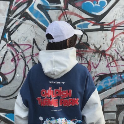 Nika20097413's profile picture. ,,Nepřišlo štěstí stále čekám jako Hačikó''