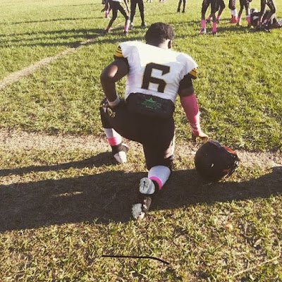 South Houston high school - RB/LB - weight - 230 - height - 5,7 - co 27 - 3.7 gpa Email : jaybuck490@gmail.com/GI : 2compyjay