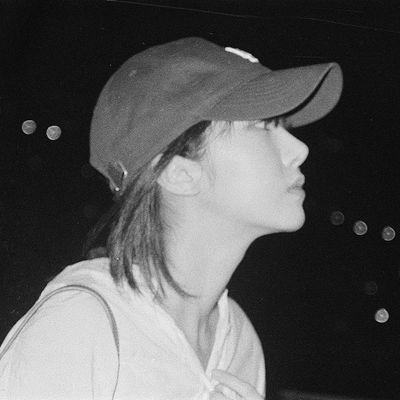 2XWdVZVyHeYlcLm's profile picture. 굿즈 양도 계정/여러명 사용중🥰 옾챗O 디엠O
🙏구매 안 하실 거면 안 하시겠다고 제발 말해주세요!🙏 dm 안보면 멘션 부탁드려요 :)