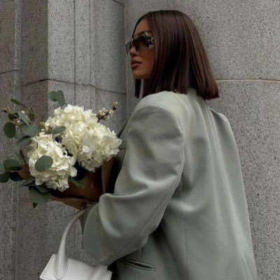 i3l2_l's profile picture. 