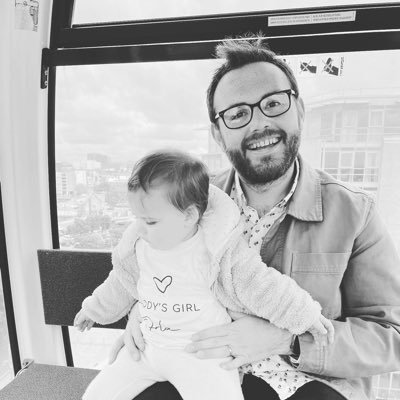 ryanrhyshopwood's profile picture. Teulu, Miwsig, Cymru. 👨‍👩‍👧, 🎤🎸, ✊🏻🏴󠁧󠁢󠁷󠁬󠁳󠁿. WAFC ⚽️🔴