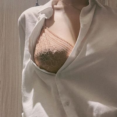 shrsrcj's profile picture. 0571杭州，喜爱旅行度假，周边自驾游，素质交友。我们慢热，佛系交友，精致小圈子，闲时一起聚餐小酌，喝茶唱歌，结交志趣相投的朋友一起享受生活，口嗨，性急者勿扰！