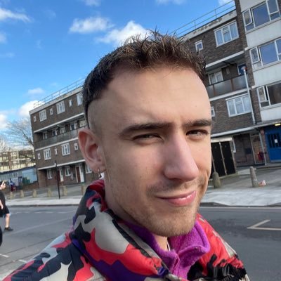 YIMBY 🏡 full time queer 🏳️‍🌈 antifascist 🟥 CrimSoc grad @RoyalHolloway 📖 @felixovershares 🤫