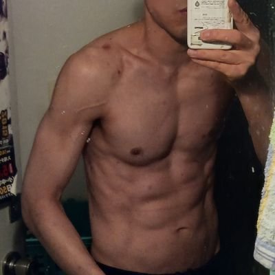 uwffight's profile picture. 小学１年生～IDDMで40年生なりました‼️元気に筋トレ＆格闘技やってます💪
試合動画→https://t.co/IiVtr8h7rE
好物は…プロレス、UWF、ファミコン、スクールウォーズ、リーバイス、ドラクエウォーク、納豆、野菜🎵