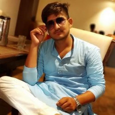 DevanshTiw10931's profile picture. 