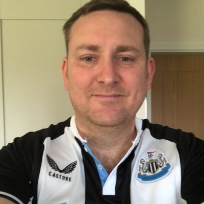 Everything looks better in black and white! NUFC