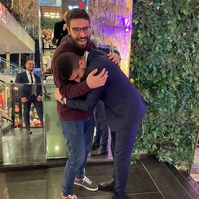 ( فاذكروني أذكركم، ألا بذكر الله تطمئن القلوب، ومن أعرض عن ذكري فإن له معيشة ضنكا )