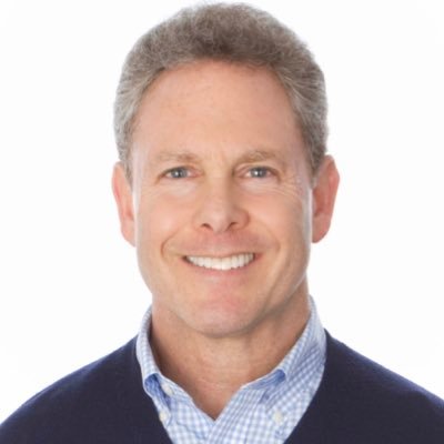 Currently on trial for 4 counts of child porn|Father of two beautiful daughters|A Cornhusker & LSW enthusiast|Proud owner of the N word pass #FreeRKelly #Munch