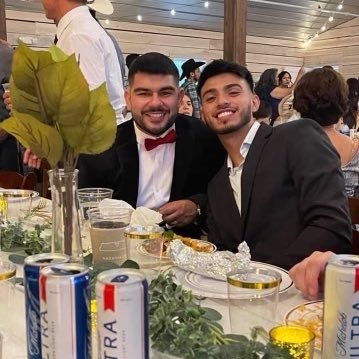 torreslennyn01's profile picture. 