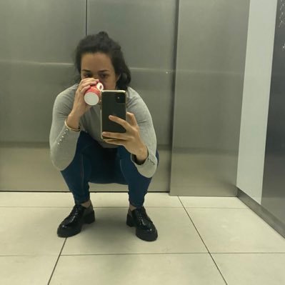 RotemNaomburg's profile picture. מנכלית הכוסיות