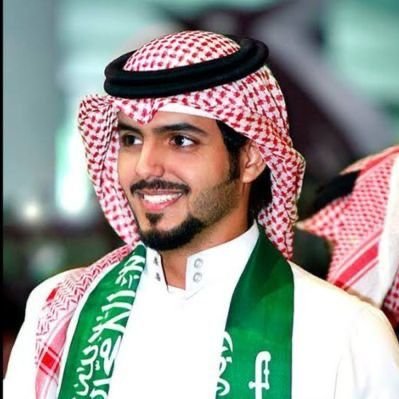 الإمام الشيخ محمد متولي الشعراوي ، مفسر للقرآن الكريم ، وهبه الله علما وبصيرة جعلت كلماته تصل إلى القلوب لتأسرها وتجعلها تستشعر حلاوة القرآن الكريم .