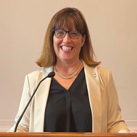 Maggie Stevens (@maggie_stevens) 's Twitter Profile Photo