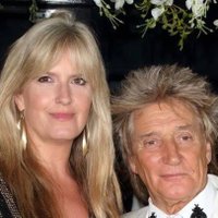 Penny Lancaster(Sir Rod Stewart)(@PennyLanca313) 's Twitter Profile Photo