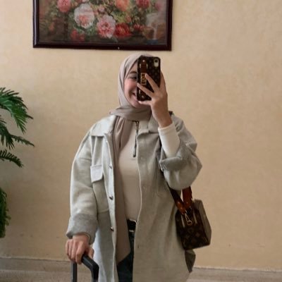 hafsaaa79's profile picture. 