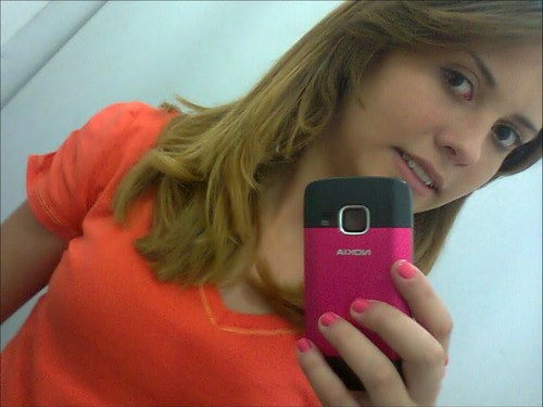 Eu mordo ;3      Segue? *--*