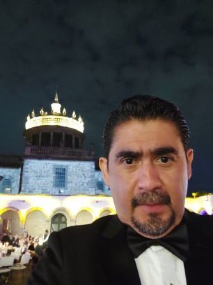 Ingeniero electricista egresado del Instituto Politecnico Nacional, 22 años de experiencia en evaluación de la conformidad en México.