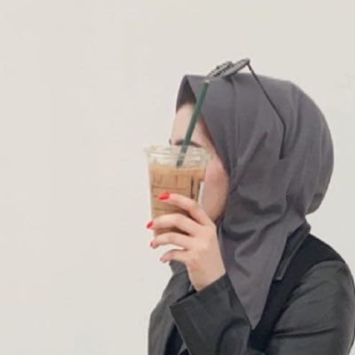 اللَّهمَّ اكْفِني بحلالِكَ عَن حَرَامِكَ، وَاغْنِني بِفَضلِكَ عَمَّن سِوَاكَ ♥️