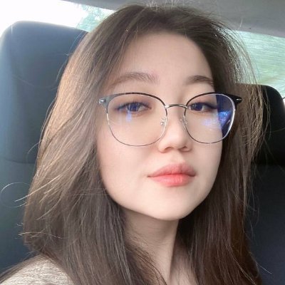 Mandy100126's profile picture. Jewelry company And also Jewelry designer