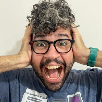 Trazendo alegria e depressão ao seu twitter. Por @Moastral