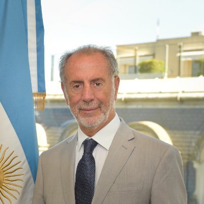 Ex Secretario de Relaciones Económicas Internacionales de la Cancillería Argentina, Vicejefe de Gabinete de la a Nación y Secretario de Competitividad Federal.