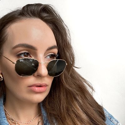 OlesyaN42572's profile picture. 