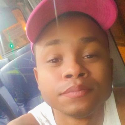 Julio192055's profile picture. 