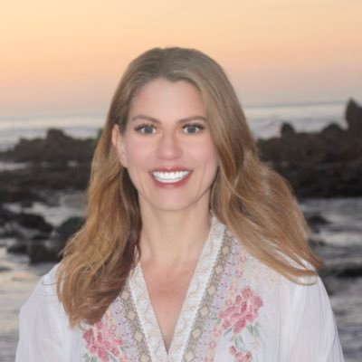Children’s rights lawyer 💎Believer in magic and wonder 💎#troubledteenindustry and #csa #survivor 💎 #ashtanga yoga and #meditation teacher 🧘♀️