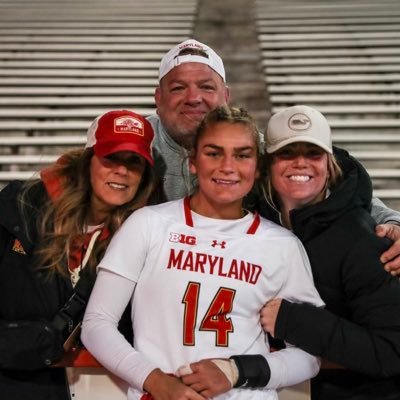 ReneeSaffield's profile picture. Field Hockey & Lax Mom