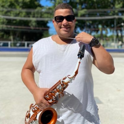 entretenimento e o melhor da música, para o seu evento. 🎷🚀