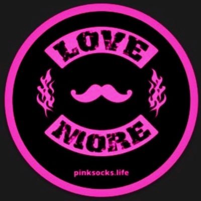 Luckiest person in the world! Iowa born & raised 💛🖤#pinksocks 🤗💖🌎 big fan of @HonorFltAz 🇺🇸& @bensbells 🎁tweets are my own