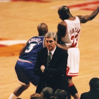 bewarebroski's profile picture. Feeling sturdy.