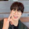 caratloveland's profile picture. prob thinking about wonwoo rn