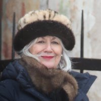 Michele Cochrane 🍞 and 🌹☭🇨🇳🇷🇺(@fairyofbloom) 's Twitter Profile Photo