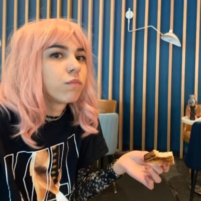 critterfinder74's profile picture. i change my mind mini vans are cool