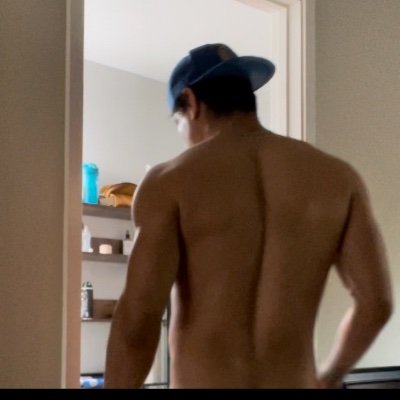 guy_peyronies's profile picture. uncut Latin dude. Top here.  Love long edging sessions