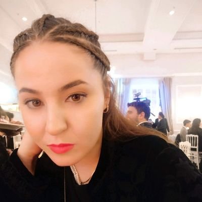 Marketing maven,passionate about growth mindset, bookworm, mental health advocate🧘🏼 all rolled into one. Join me on a Journey of self-discovery and learning🚀