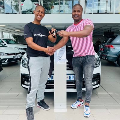 Car sales executive @bidvesMcCarthyToyotaArcadia 🚘🚘🚘🔥🔥 475 Madiba Street Pretoria 0001 TonyM@mcmotor.co.za I pay R5000 Spotter fee 😊 💰 referral 🤞🏽💰