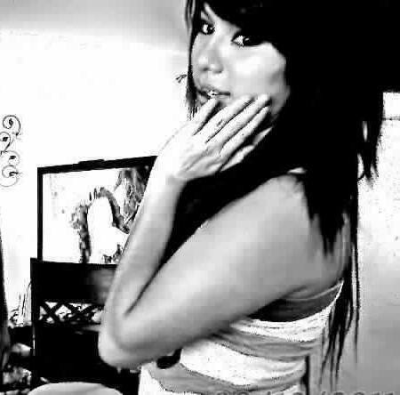 17 ,  Junior , Bi ♥ , They Call Me Anie BUT you may call me STEPH . 160 Characters Isnt Enough So Just Follow ;D