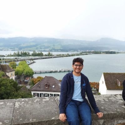 ParikshitSen14's profile picture. PGY1 MS Ophthalmology @MAMC_NewDelhi @GNEC_delhi