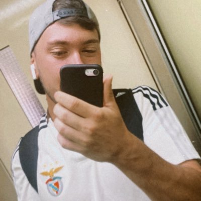 LeandroDSantos9's profile picture. 