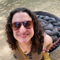 Julia Saltz (@julia_saltz) 's Twitter Profile