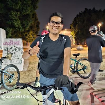 26BenjaminCruz's profile picture. .