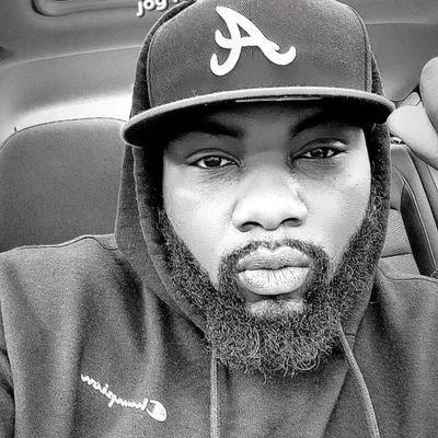 Hurricane football fan diehard #Carolinapanthers
bigblackandbearded
803 born 404 paid