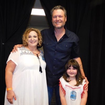Mom 🤱🏼, Nurse 👩‍⚕️, Happy 👱🏼‍♀️, Country Music 🎸

Top Fan of Blake Shelton 
Daisy and I meet Blake, thanks to Amanda. I can help you meet him too.
