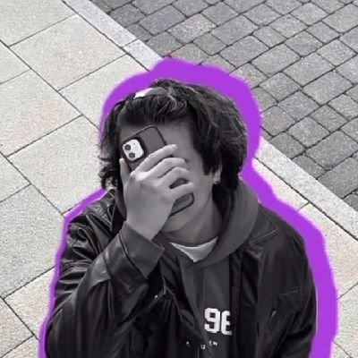 vvinterwine's profile picture. #ᴄʏʙᴇʀ. everyone can hurt u.